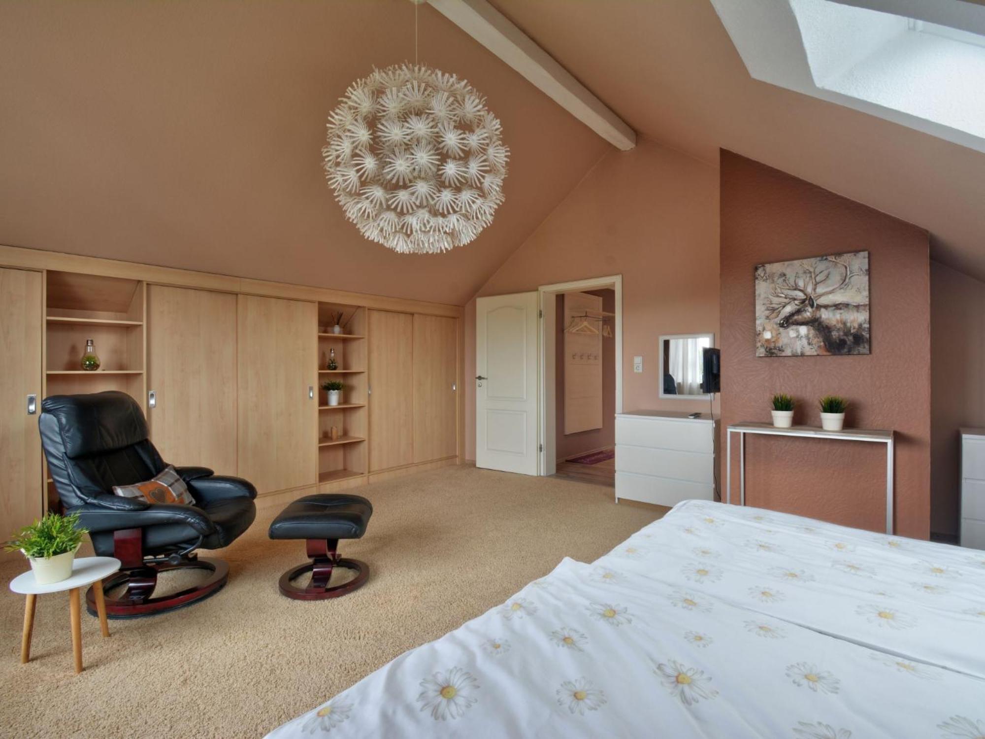 Lona By Interhome